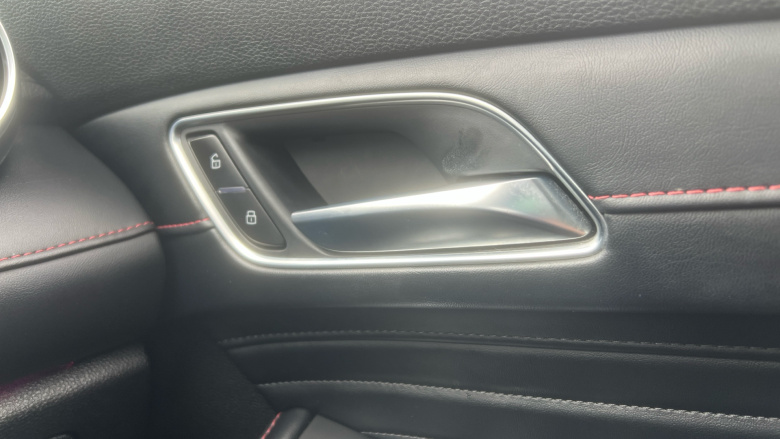 MG Hs 1.5 T-GDI Exclusive 5dr DCT Petrol Hatchback